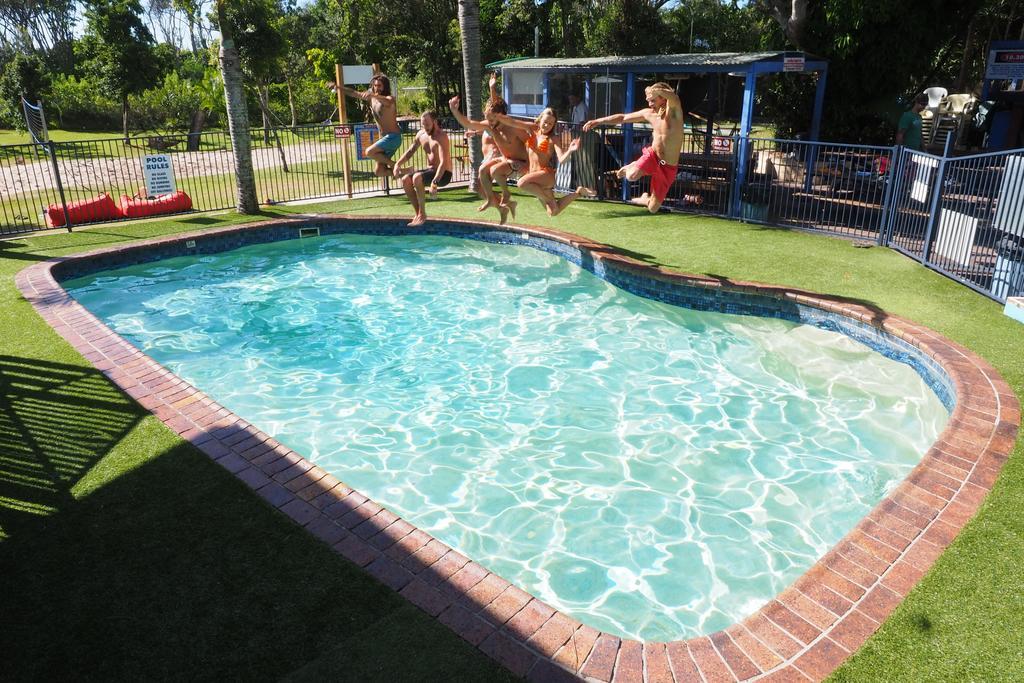 ביירון ביי Backpackers Inn On The Beach מראה חיצוני תמונה