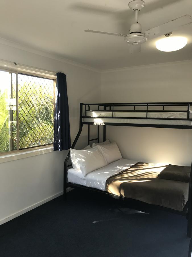 ביירון ביי Backpackers Inn On The Beach מראה חיצוני תמונה
